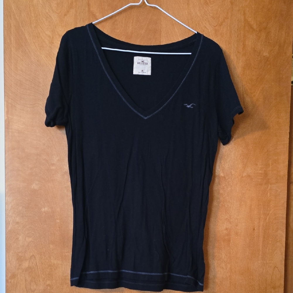 Hollister Navy V-Neck Tee